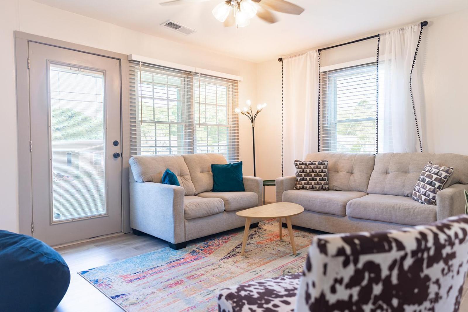 קובינגטון Blue Bungalow W/ Free Golf Cart 1/2 Mi From Square מראה חיצוני תמונה